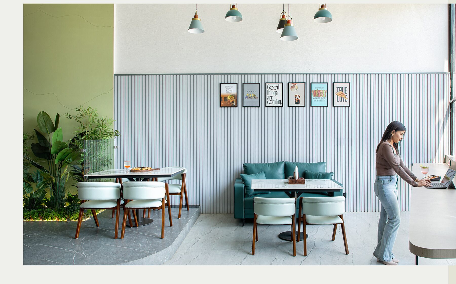 Aroma Wave Café detail 2